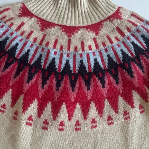 Caslon Beige Sweater with Red and Blue Pattern - Picture 5 of 8